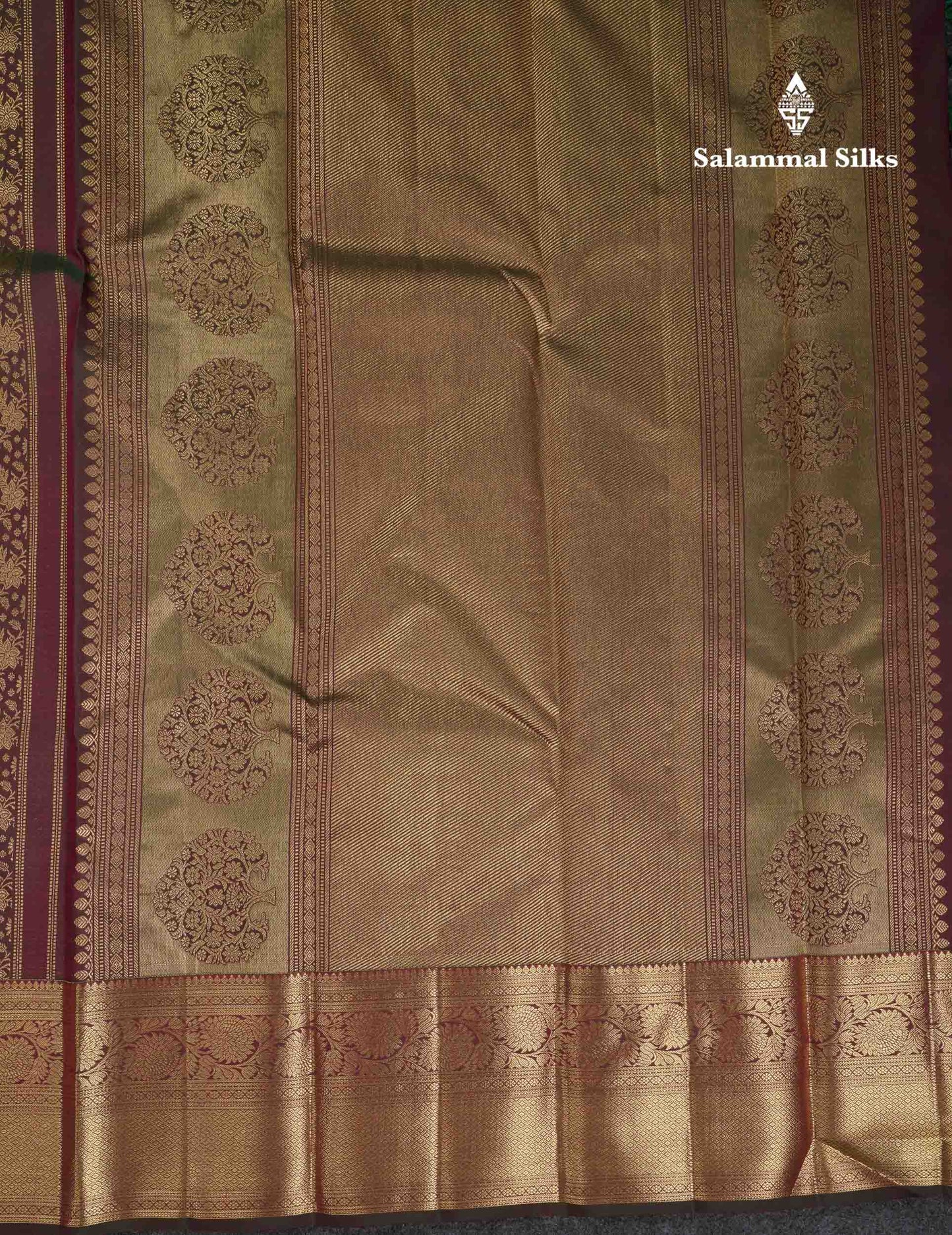 Beautiful Dual Tone Green Bridal Pure Kanjivaram Silk Saree With Traditional Border
