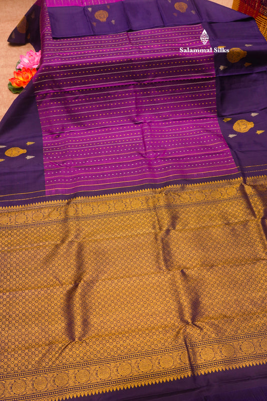 Vadamalli Pure Kanjivaram Silk Saree With Navy Blue Border