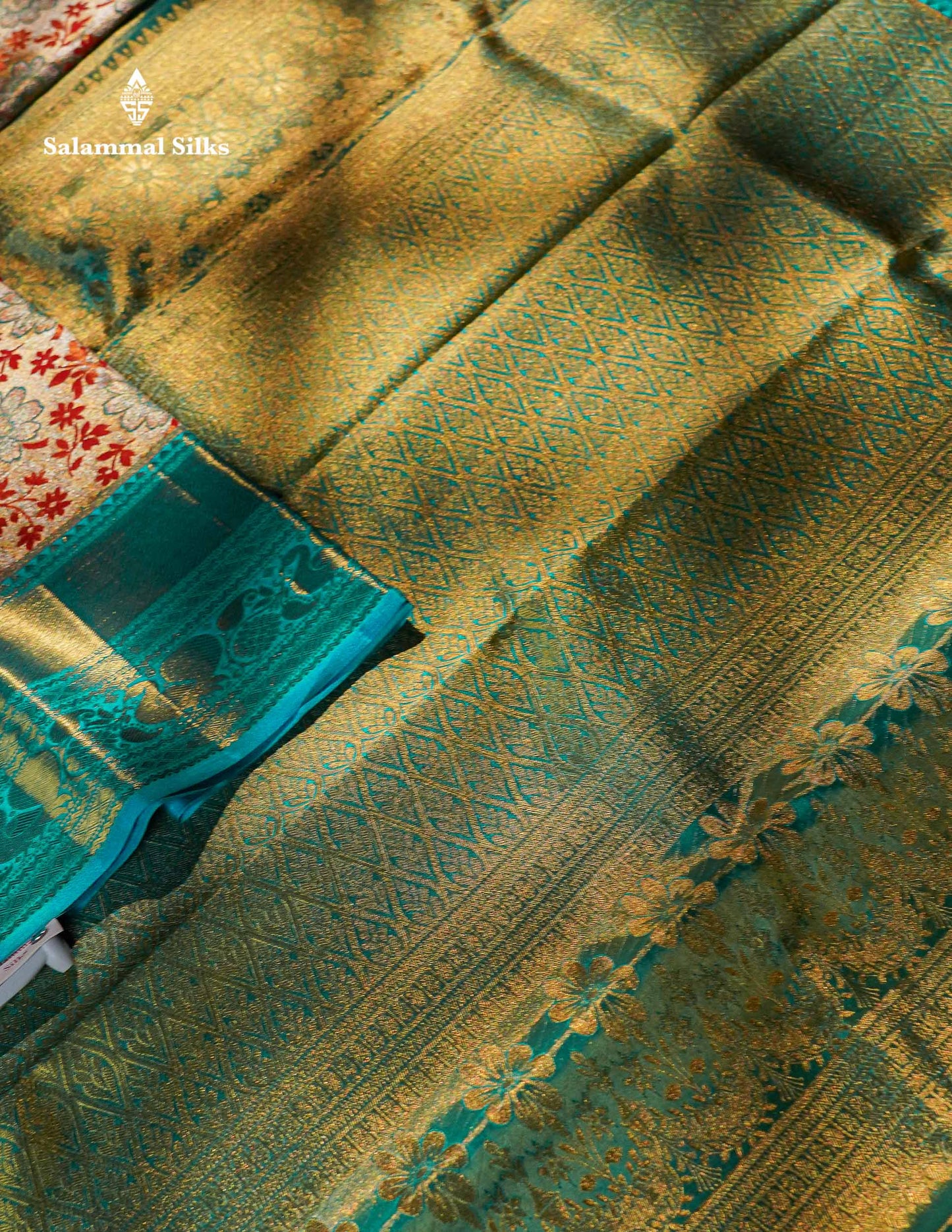 Cream Tissue Bridal Pure Kanjivaram Silk Saree With Sapphire Green Border