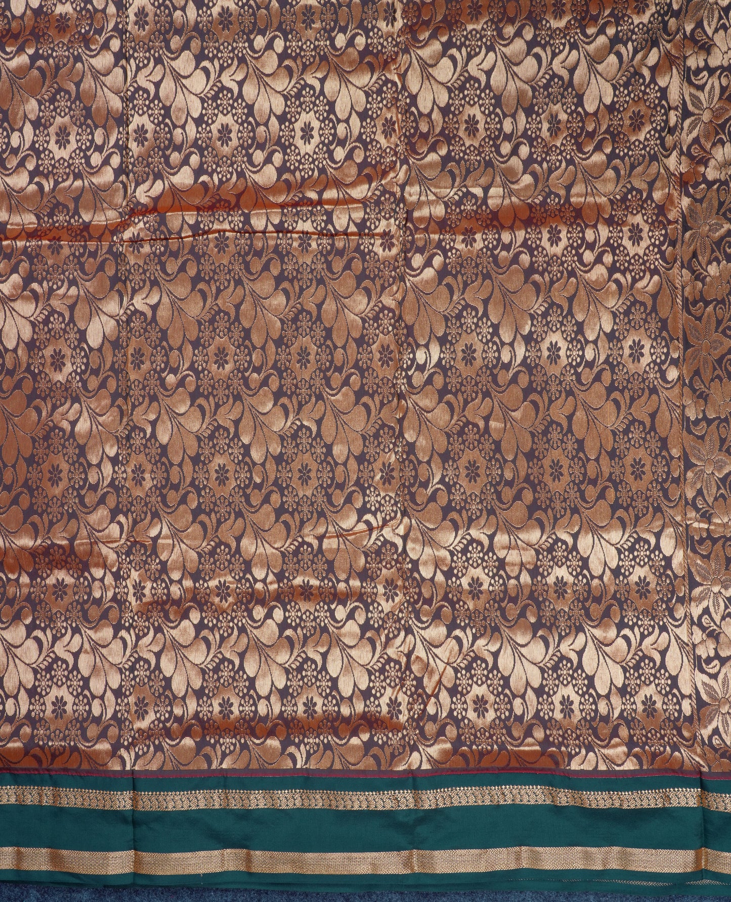 9.5 Yards Semi Silk Saree Pink with Contrast Bottle Green Traditional Rettapet Border