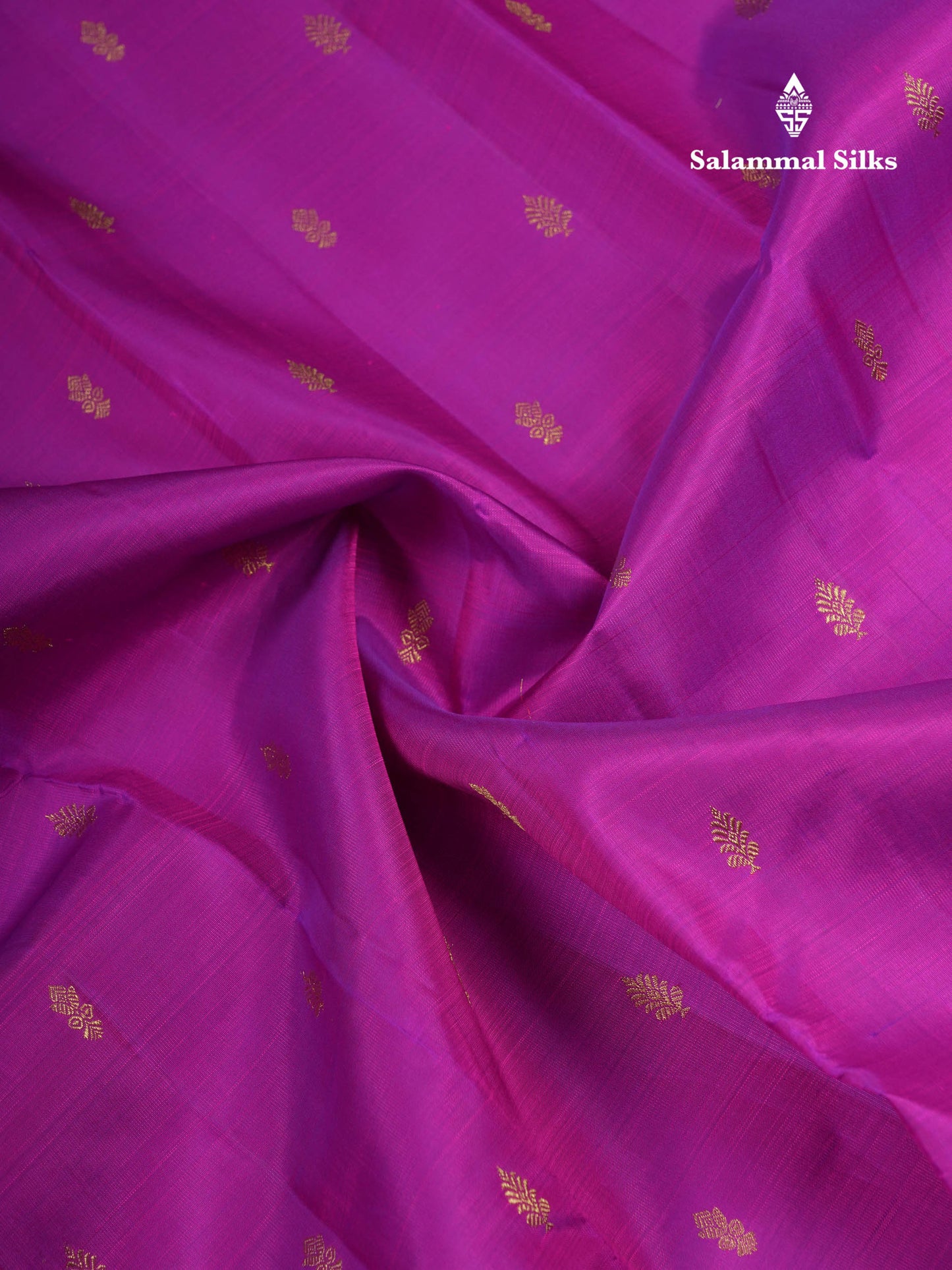Beautiful Magenta Pure Kanjivaram Silk Saree Pure Zari With Traditional Border