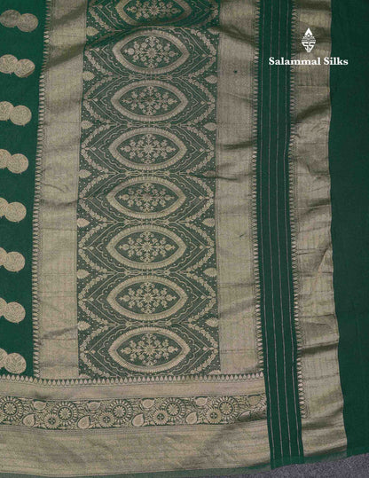 Beautiful Bottle Green Semi Georgette Saree With Fancy Border