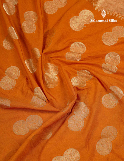 Beautiful Bottle Green Semi Georgette Saree With Fancy Border
