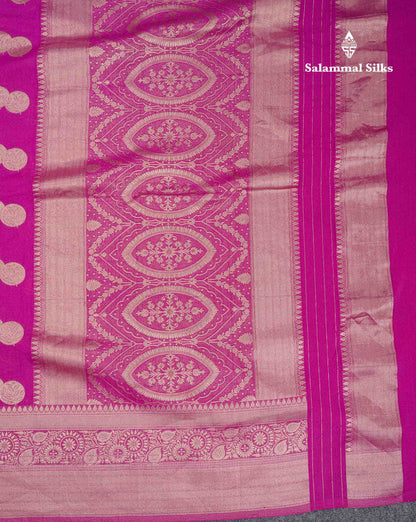 Beautiful Bottle Green Semi Georgette Saree With Fancy Border