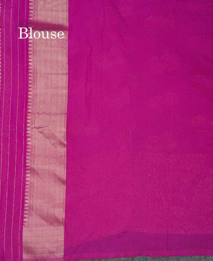 Beautiful Bottle Green Semi Georgette Saree With Fancy Border