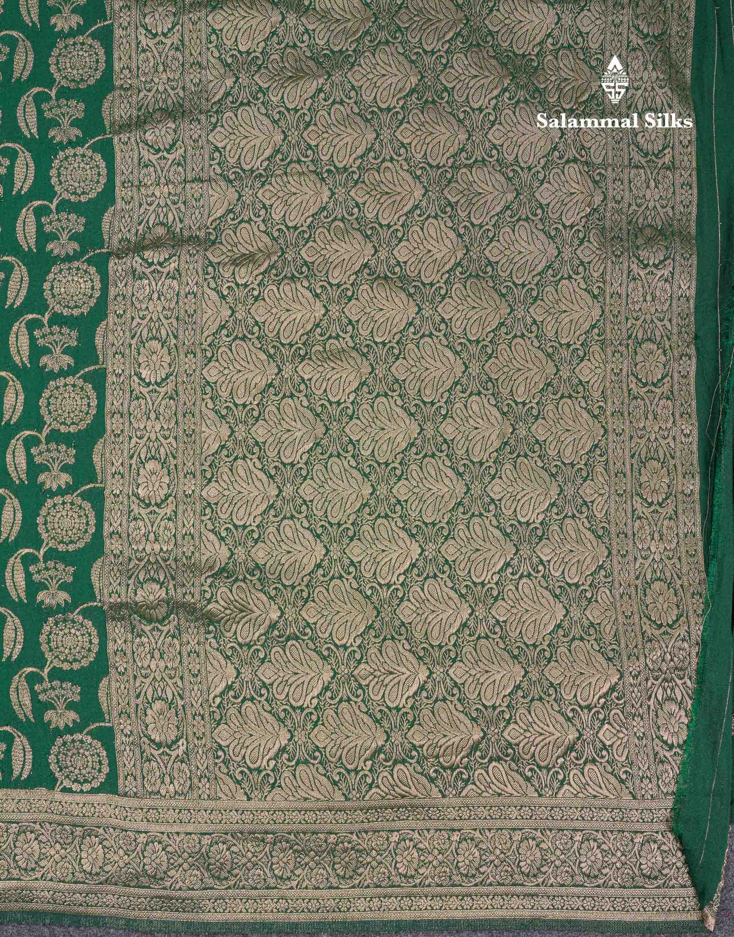 Beautiful Bottle Green Semi Georgette Saree With Fancy Border