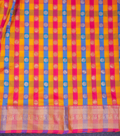 9.5 Yards Semi Silk Saree Paalum Pazham Checks With Traditional Border