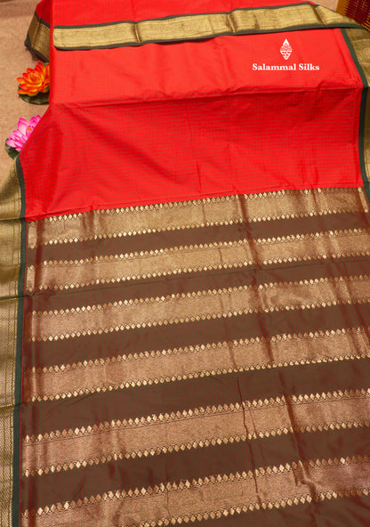 9 Yards Semi Silk Saree Peacock Green Colour with Pink Border