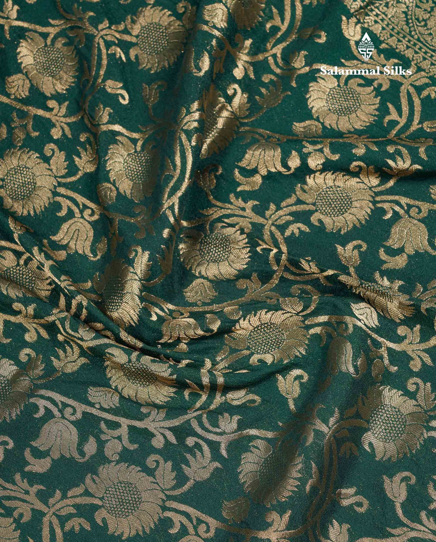 Beautiful Orange Semi Georgette Saree With Fancy Border
