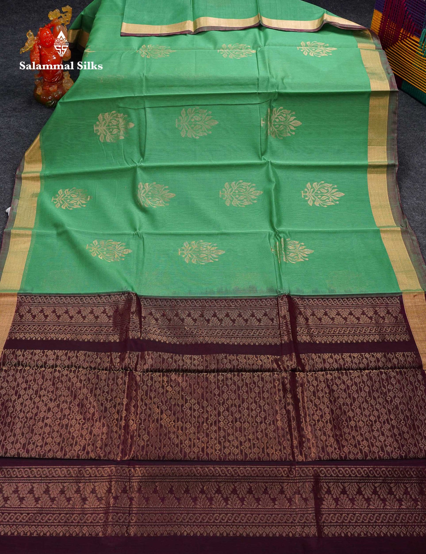 Beautiful Elephant Grey Zari Butta SICO Cotton Saree With Contrast Dark Magenta Blouse