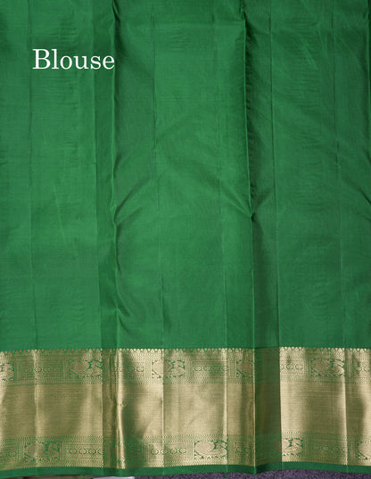 Beautiful Maroon Bridal Pure Kanjivaram Silk Saree With Contrast Bottle Green Blouse