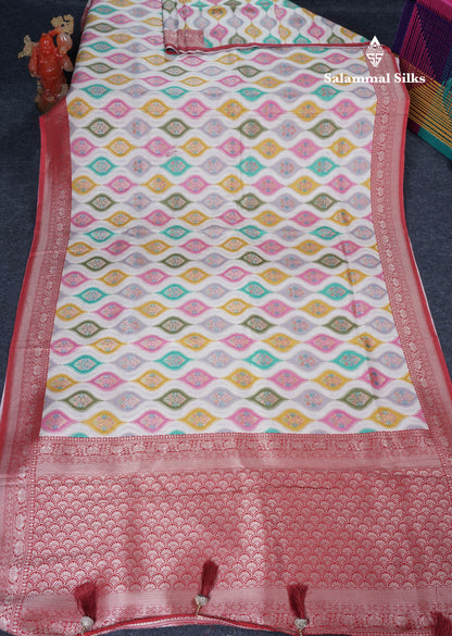 Black Wave Pattern Banarasi Semi Georgette Saree With Contrast Red Blouse