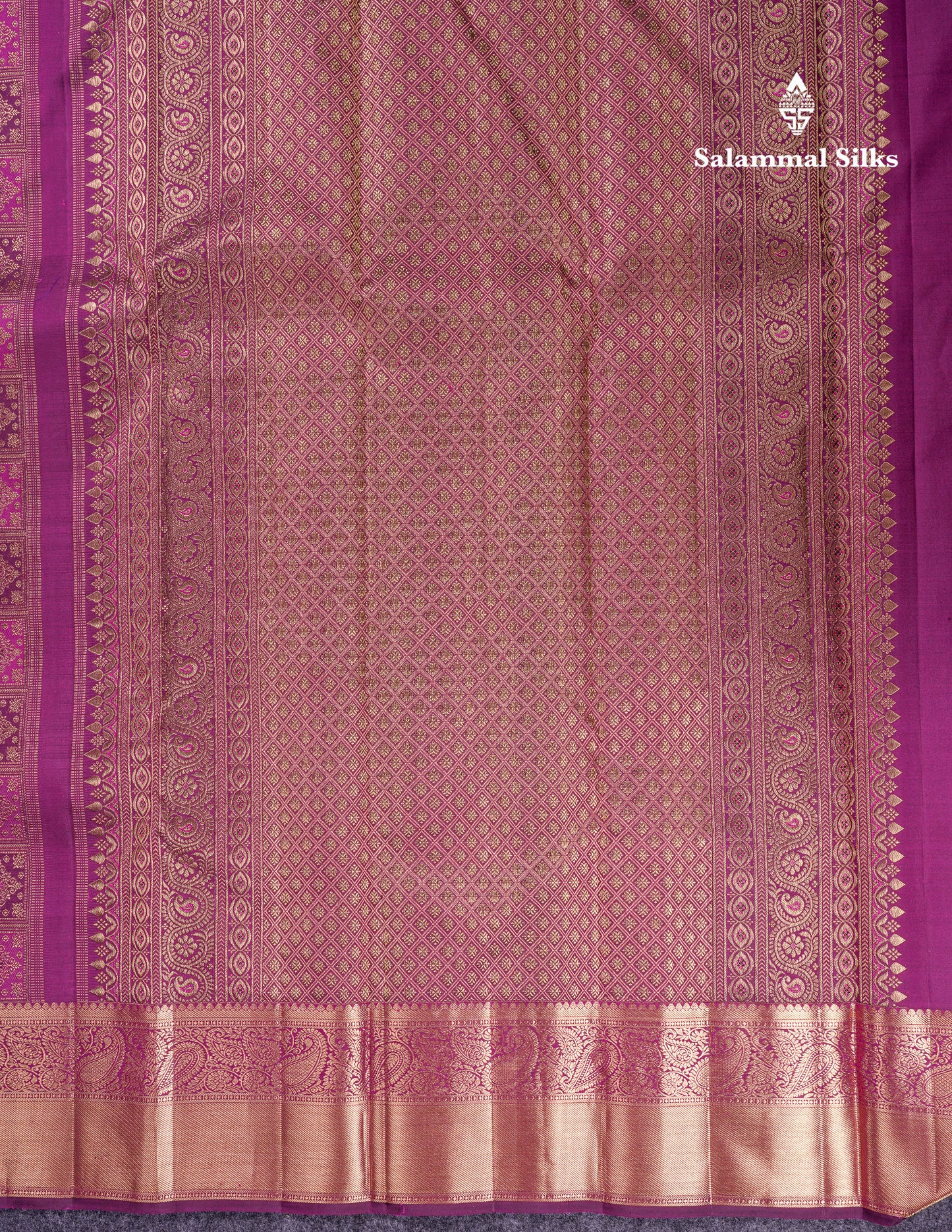 Beautiful Dark Purple Bridal Pure Kanjivaram Silk Saree With Traditional Border