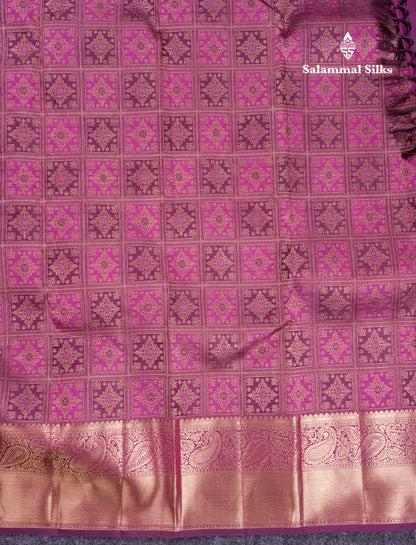Beautiful Dark Purple Bridal Pure Kanjivaram Silk Saree With Traditional Border