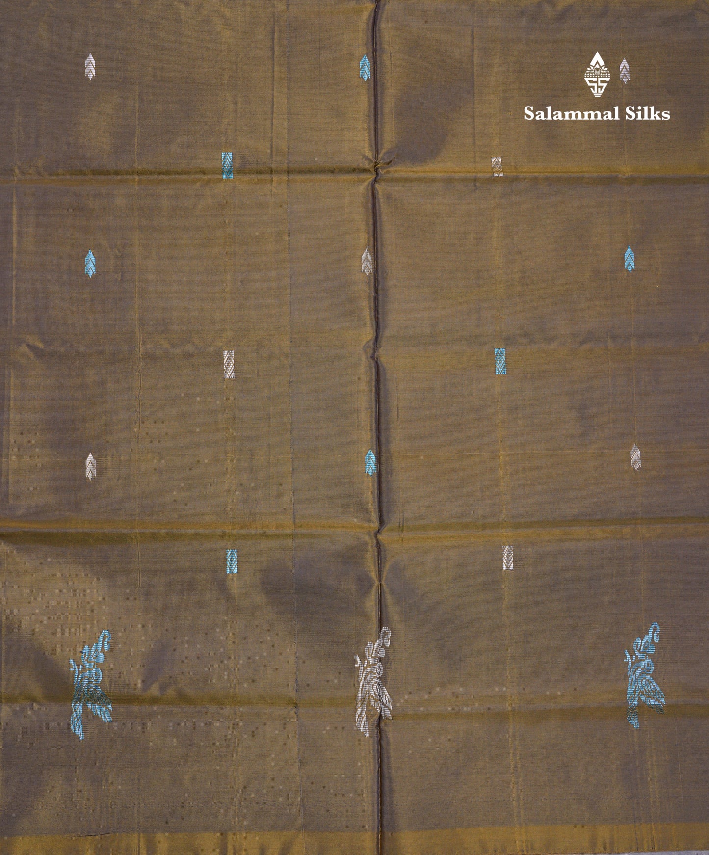 Olive Green Thread work Buttas Banana Pinth Saree (Vaazhainaar Pattu) With Contrast Peach Blouse
