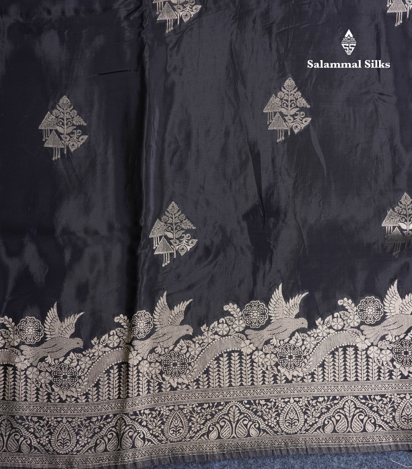 Beautiful Black Russian Silk Saree With Fancy Self Border