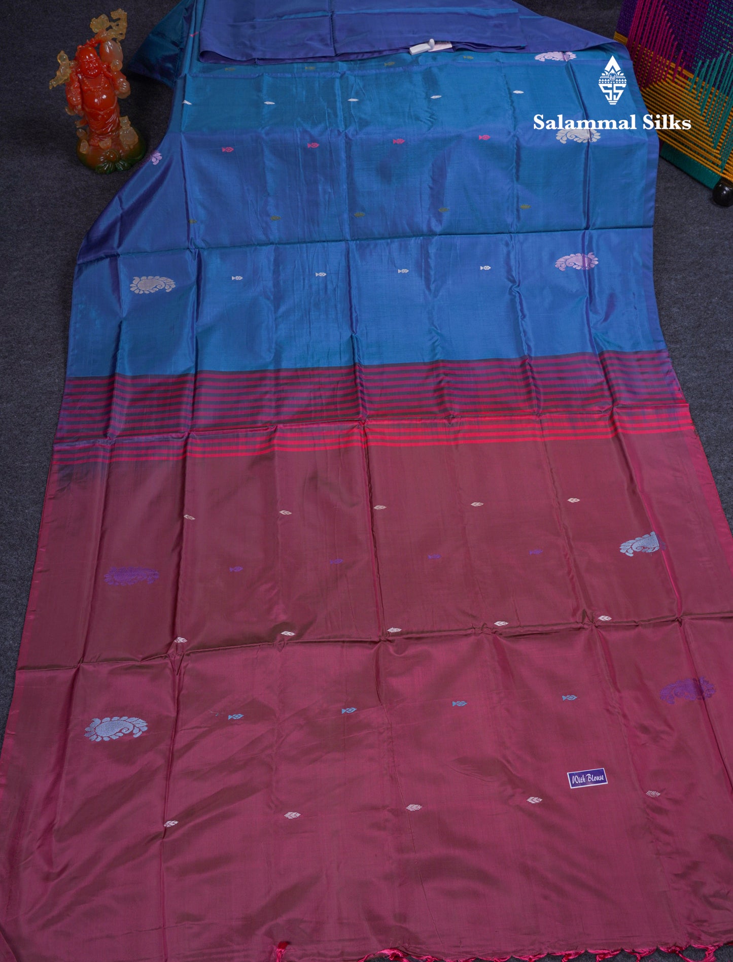 Dual Tone Peacock Blue Thread work Buttas Banana Pinth Saree (Vaazhainaar Pattu) With Contrast Dark Maroon Blouse