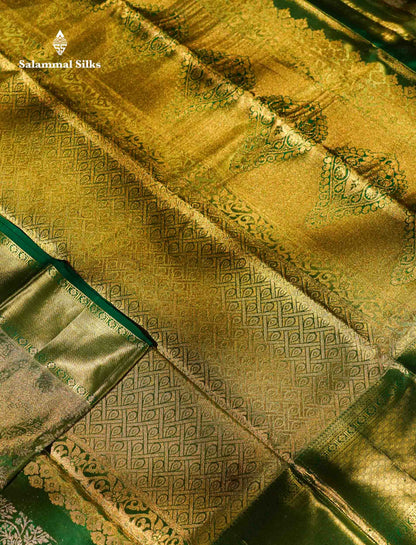 Beautiful Light Green Bridal Pure Kanjivaram Silk Saree With Contrast Bottle Green Traditional Evening Morning Border