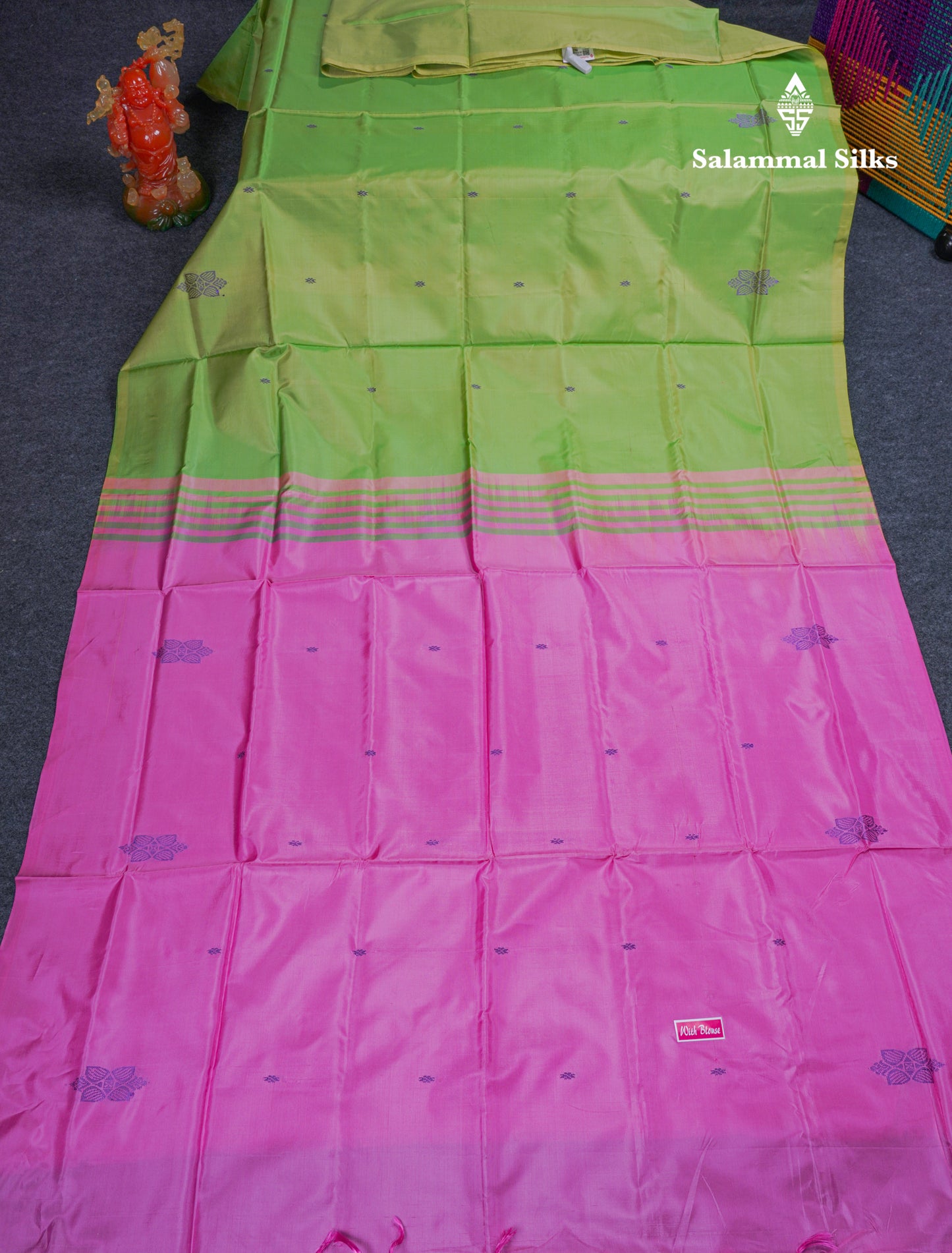 Parrot Green Thread work Buttas Banana Pinth Saree (Vaazhainaar Pattu) With Contrast Light Pink Blouse