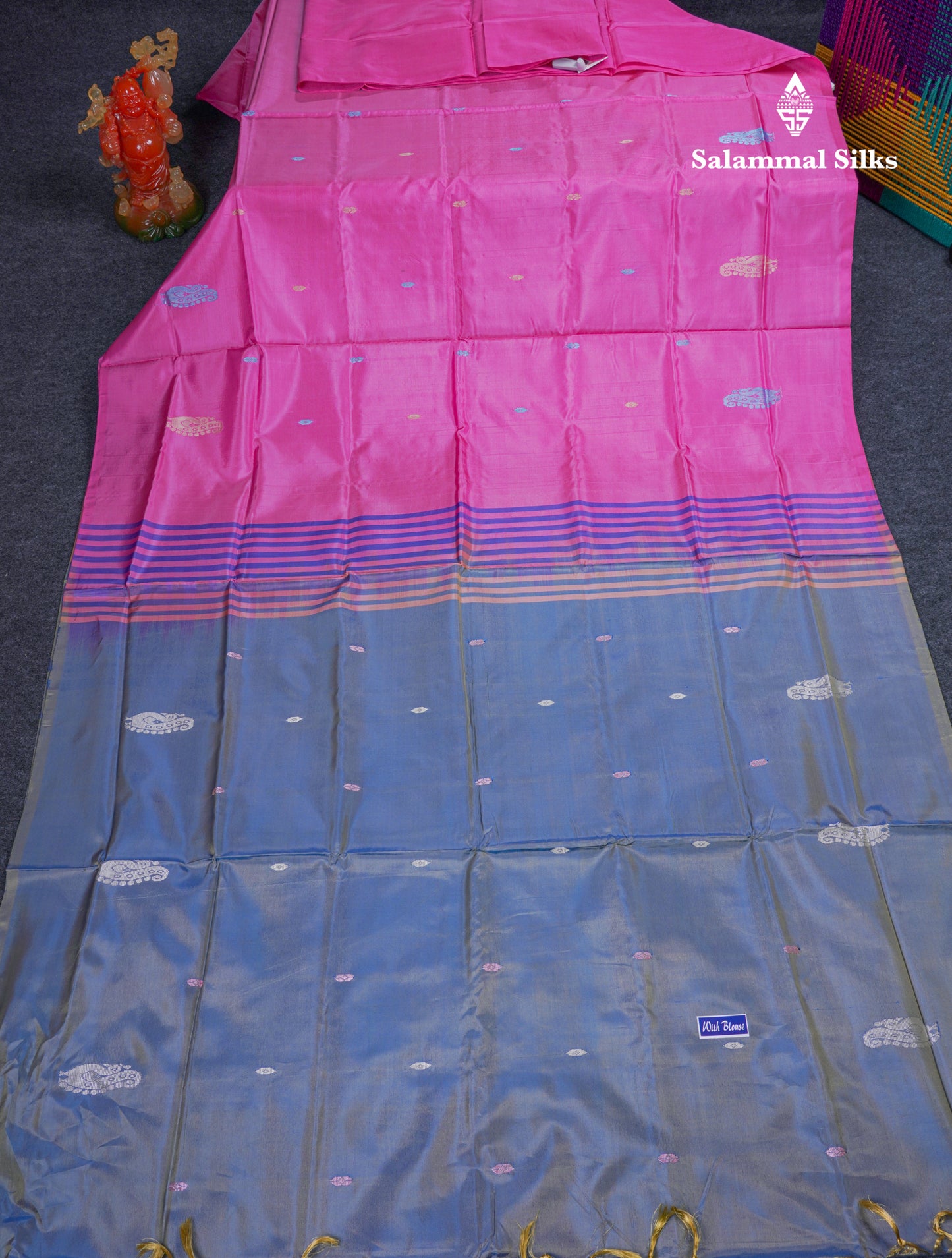 Pink Thread work Buttas Banana Pinth Saree (Vaazhainaar Pattu) With Contrast Light Blue Blouse