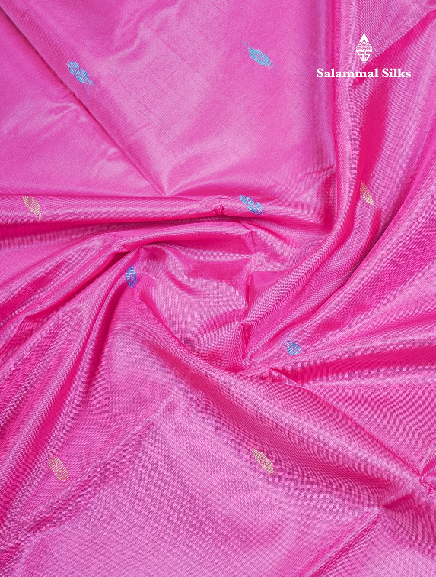 Pink Thread work Buttas Banana Pinth Saree (Vaazhainaar Pattu) With Contrast Light Blue Blouse