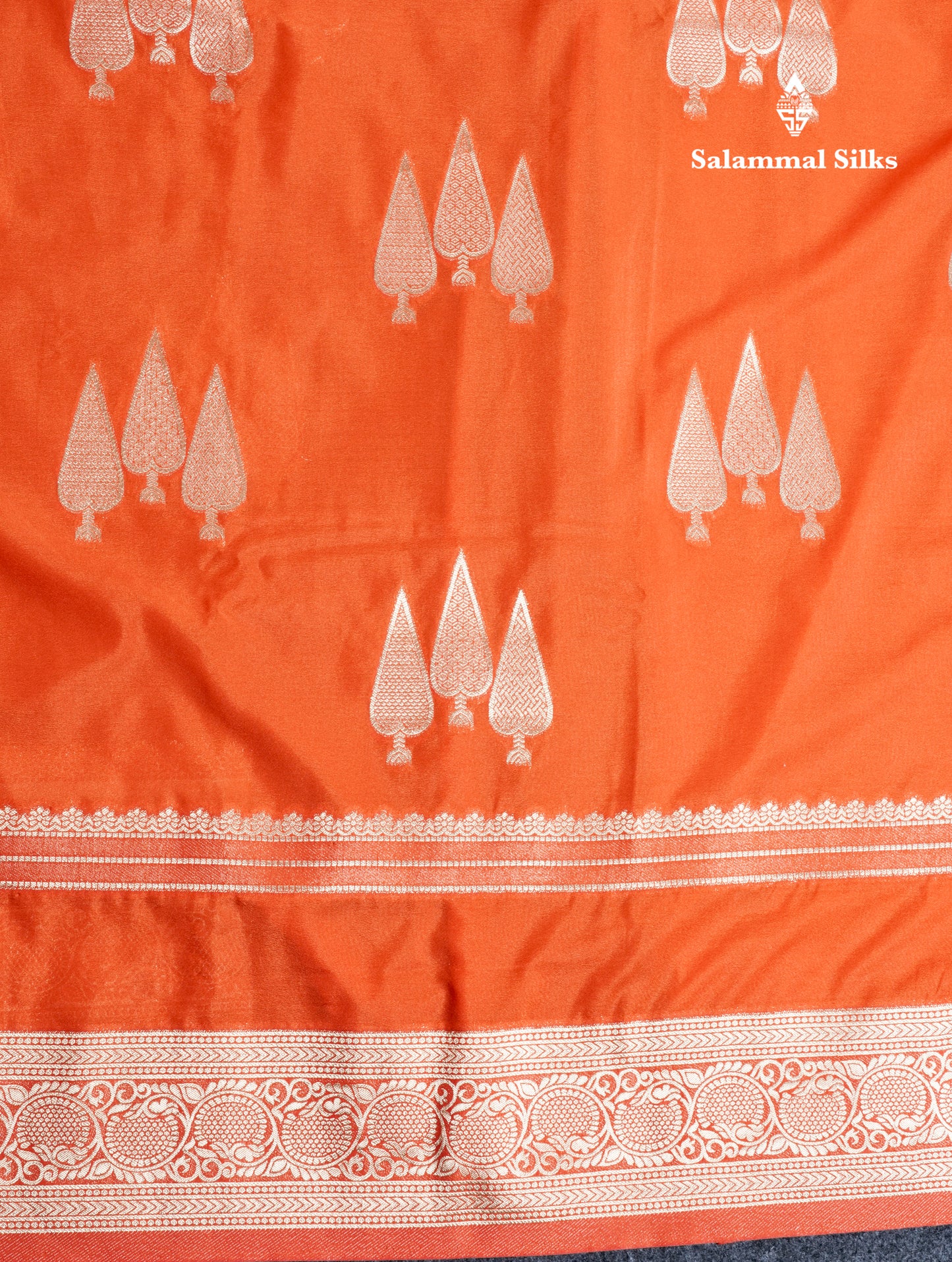 Beautiful Orange Semi Georgette Saree With Fancy Self Border