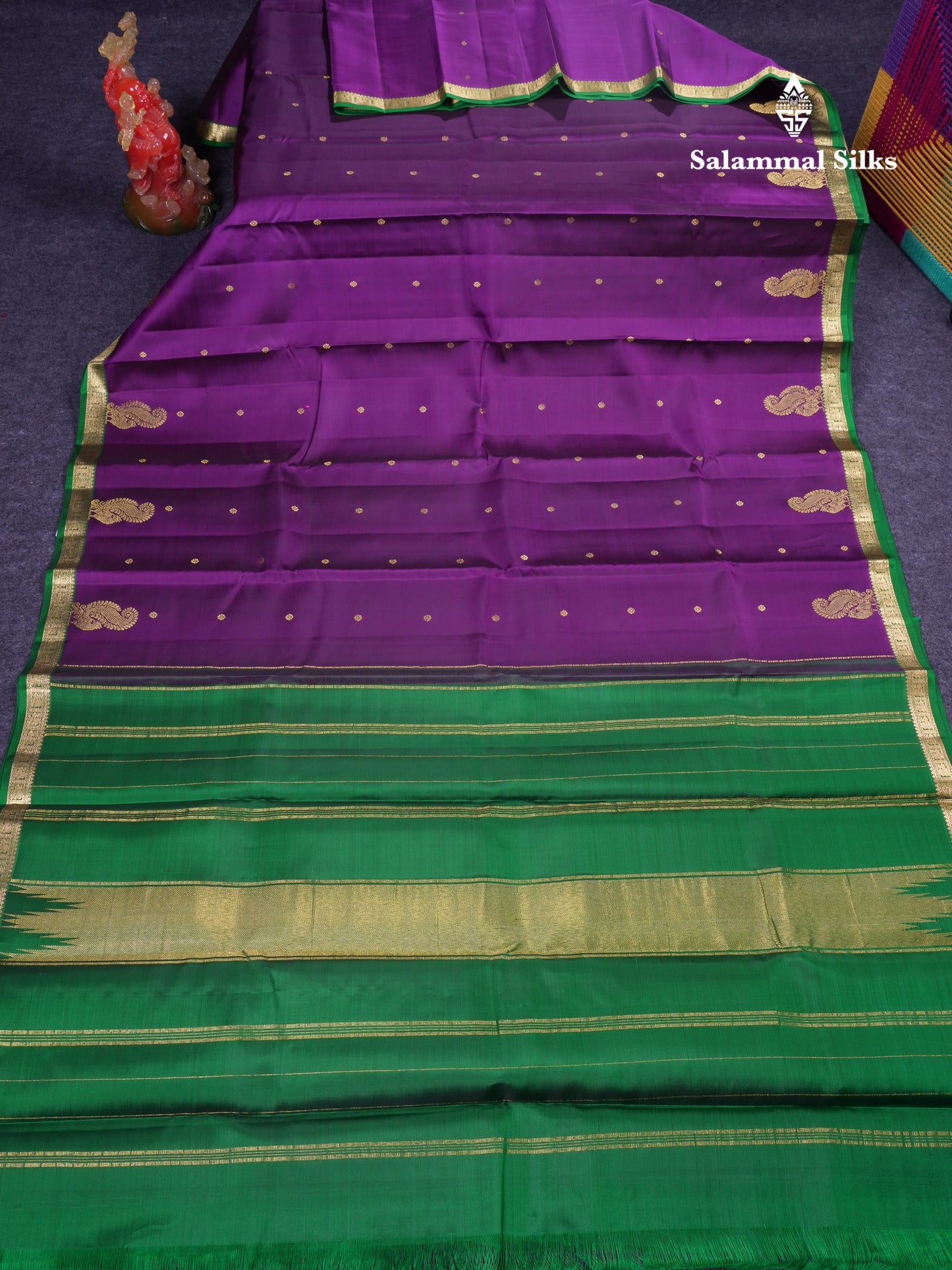 Beautiful Dark Purple Pure Kanjivaram Silk Saree With Contrast Bottle Green Traditional Small Border