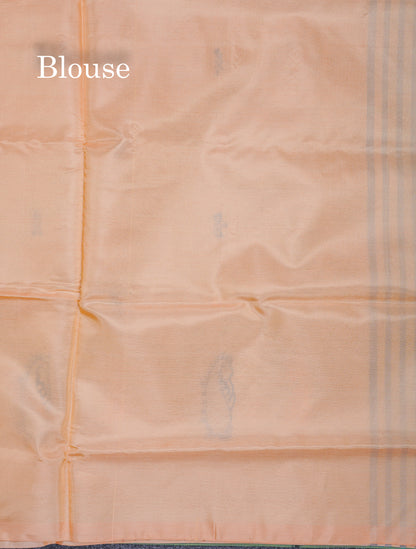 Green Shade Thread work Buttas Banana Pinth Saree (Vaazhainaar Pattu) With Contrast Light Peach Blouse