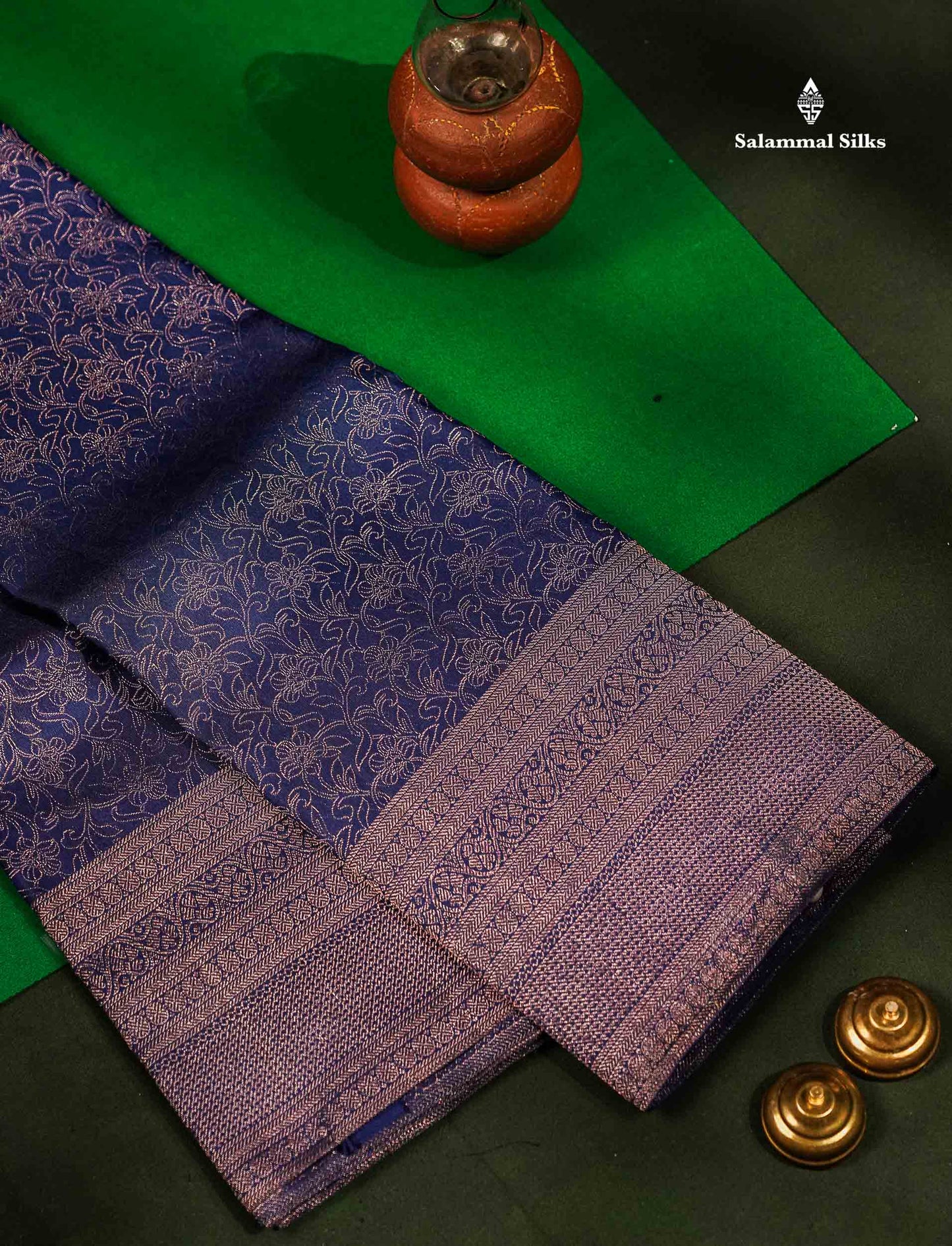Beautiful Dual Tone Navy Blue Bridal Pure Kanjivaram Silk Saree With Traditional Border