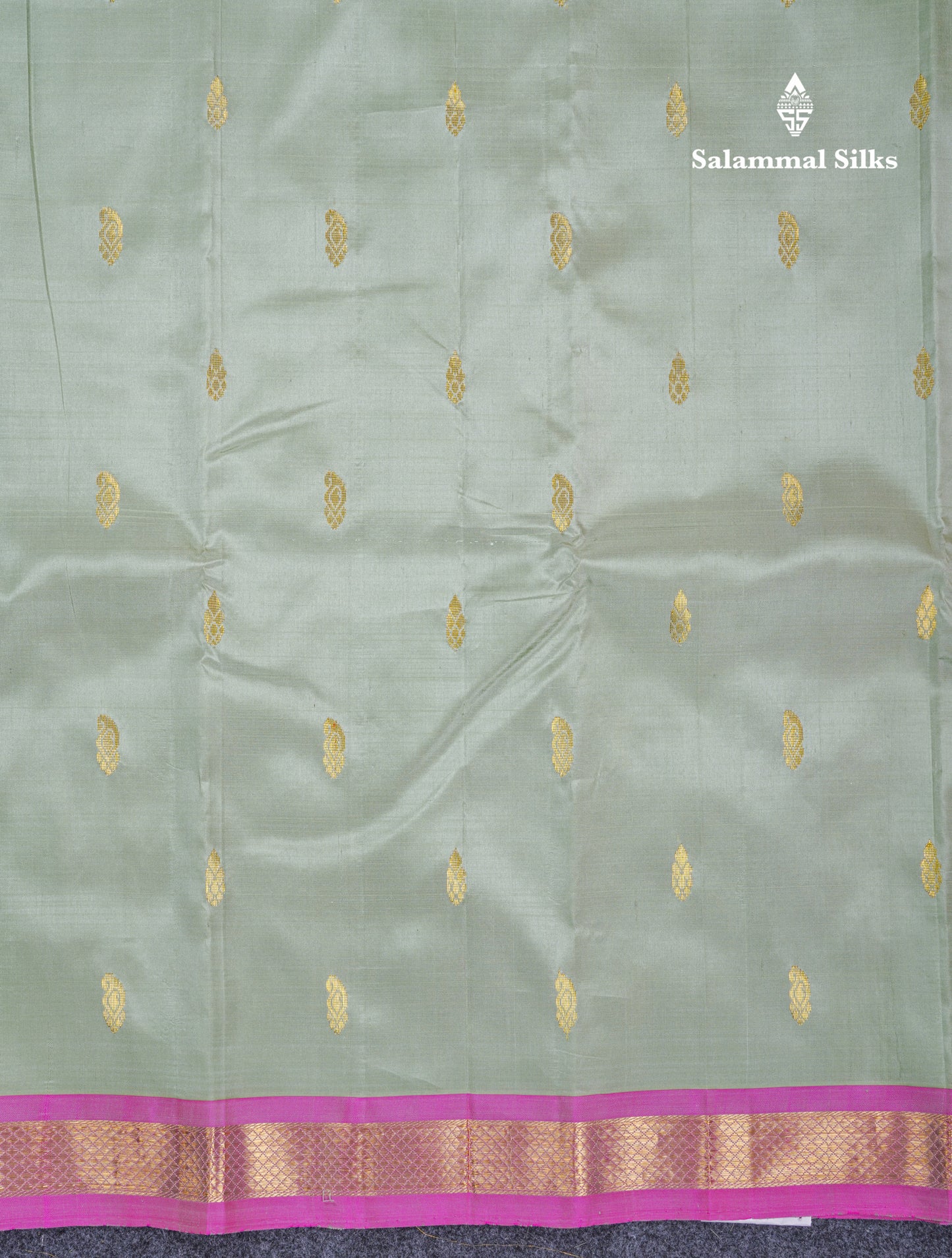 Beautiful Pista Green Pure Kanjivaram Silk Saree With Contrast Light Pink One Side Border