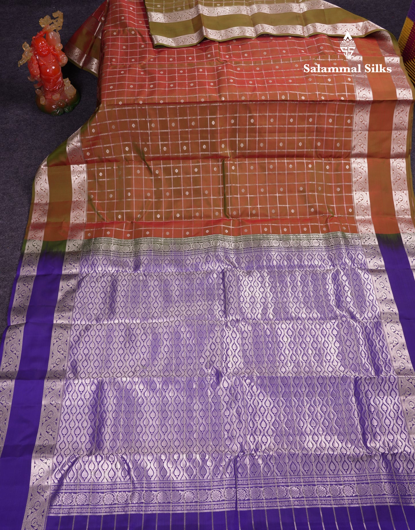 Beautiful Magenta Checks With Butta Puremix Silk Saree With Traditional Gap Border