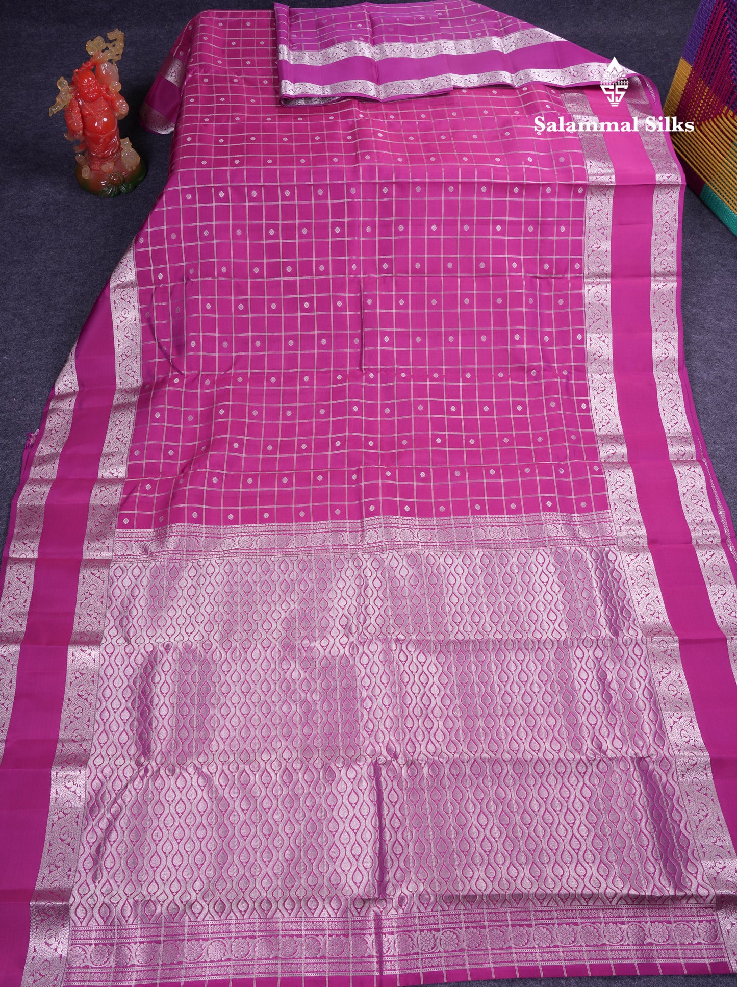Beautiful Magenta Checks With Butta Puremix Silk Saree With Traditional Gap Border