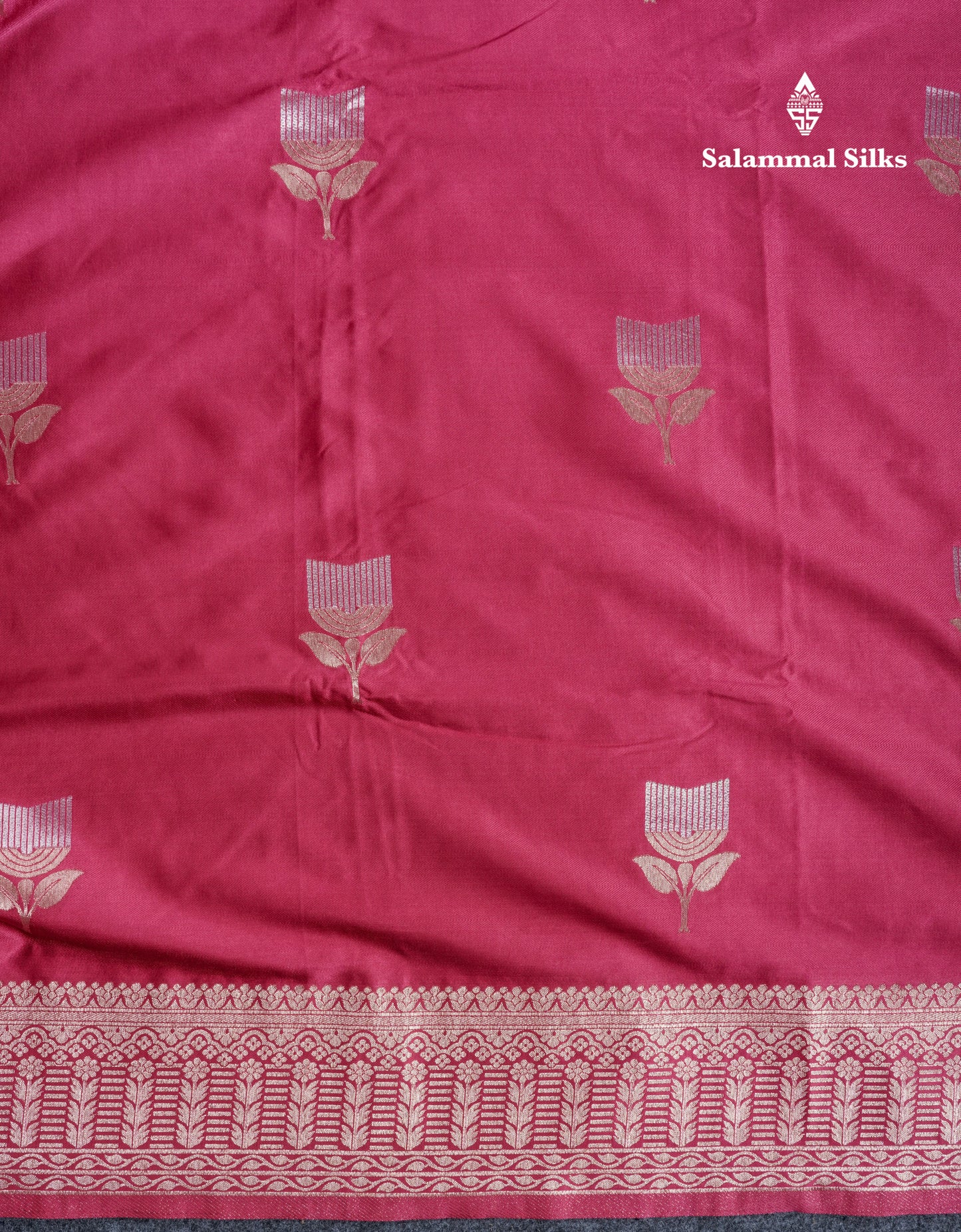 Beautiful Magenta Russian Silk Saree With Fancy Self Border