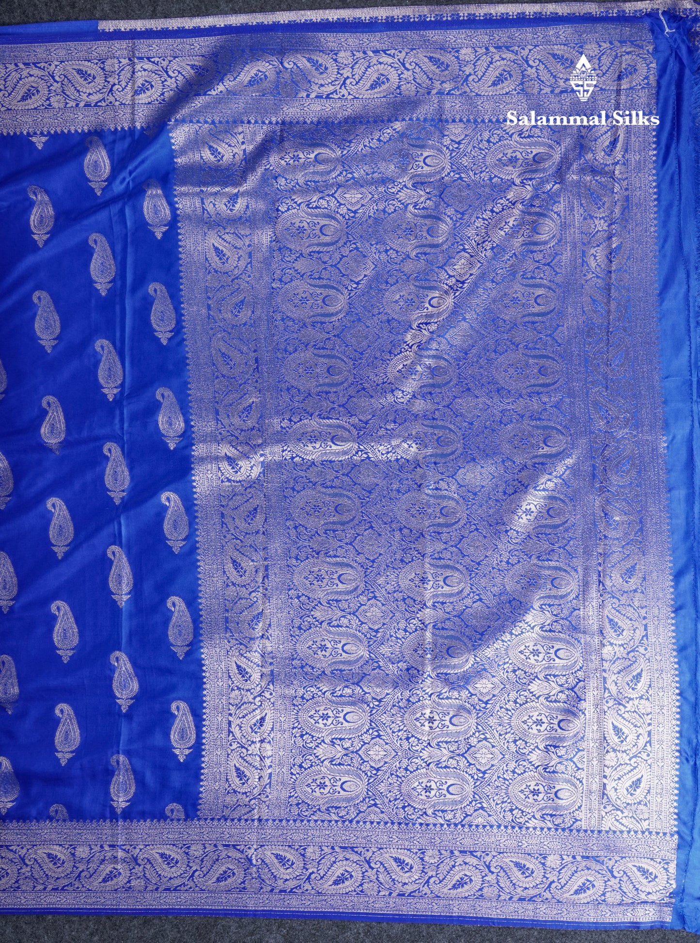 Beautiful Royal Blue Russian Silk Saree With Fancy Self Border
