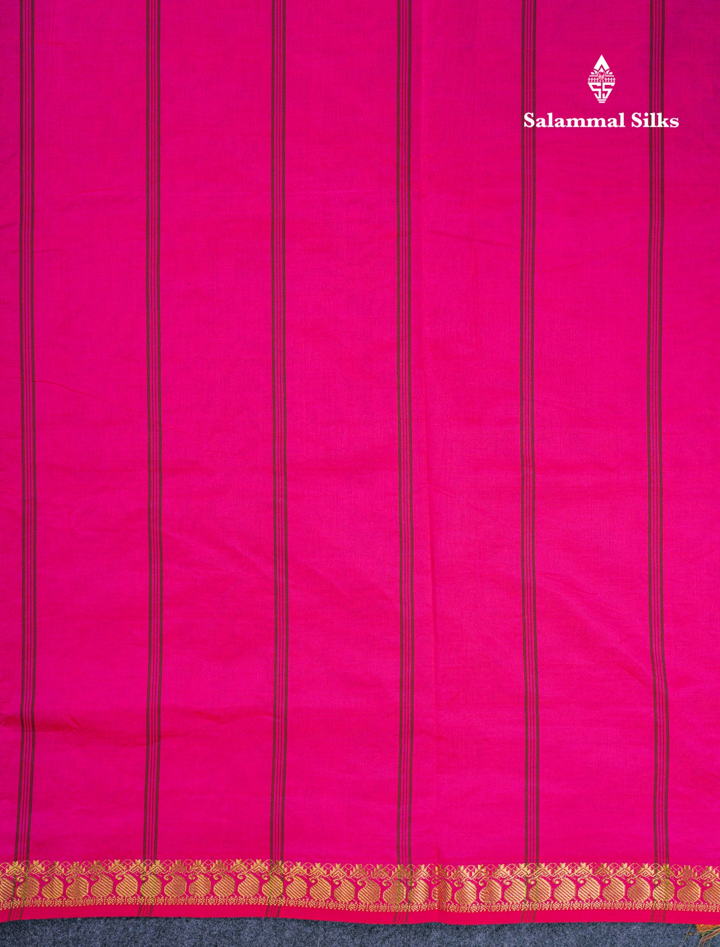 Beautiful Dark Brown Semi Silk Cotton Saree With Contrast Rani Pink Blouse