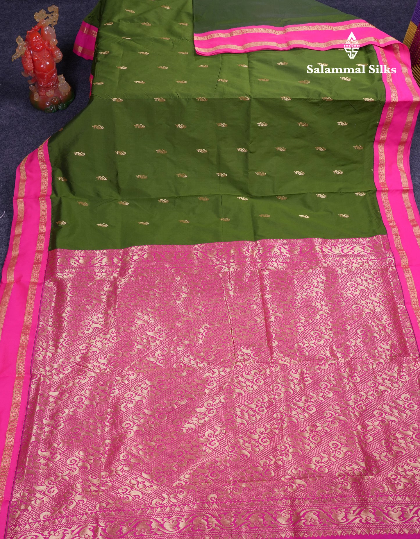 9.5 Yards Semi Silk Saree Army Green with Contrast Pink Traditional Rettapet Border
