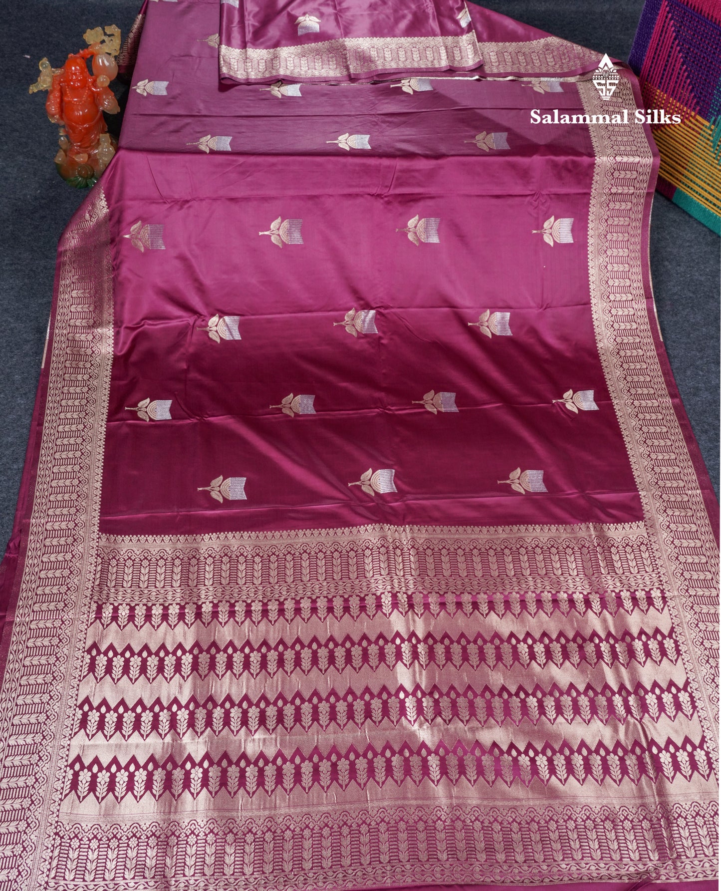 Beautiful Magenta Russian Silk Saree With Fancy Self Border