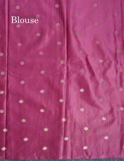 Beautiful Magenta Russian Silk Saree With Fancy Self Border