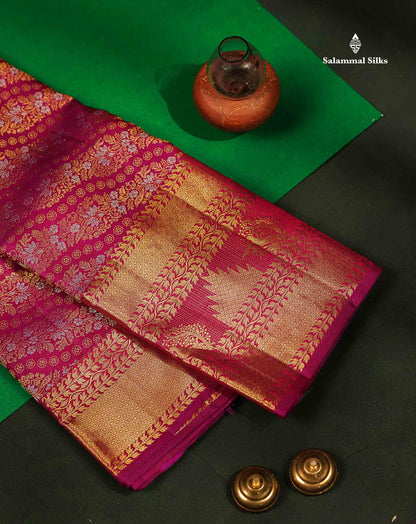 Beautiful Magenta Bridal Pure Kanjivaram Silk Saree With Traditional Evening Morning Border