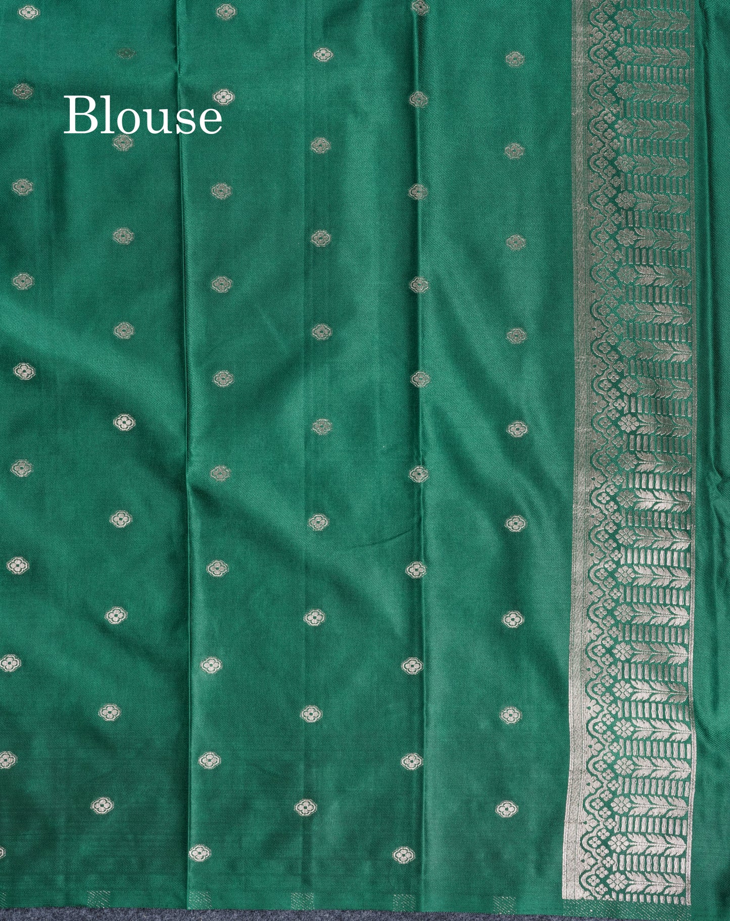 Beautiful Magenta Russian Silk Saree With Fancy Self Border
