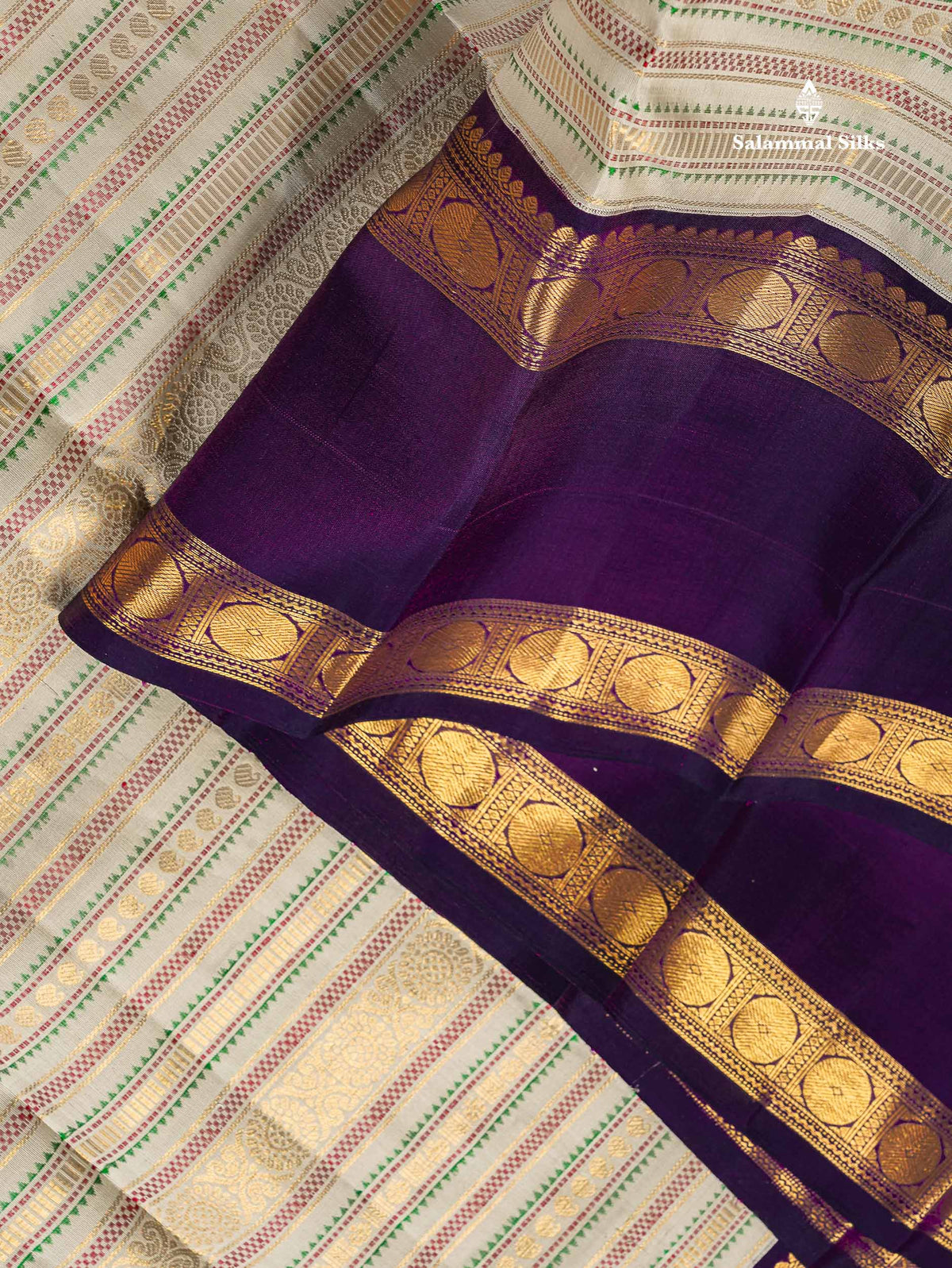 Korvai Pure Kanjivaram Silk Saree - Light Grey Colour Body With Contrast Dark Violet Traditional Rettapet Border