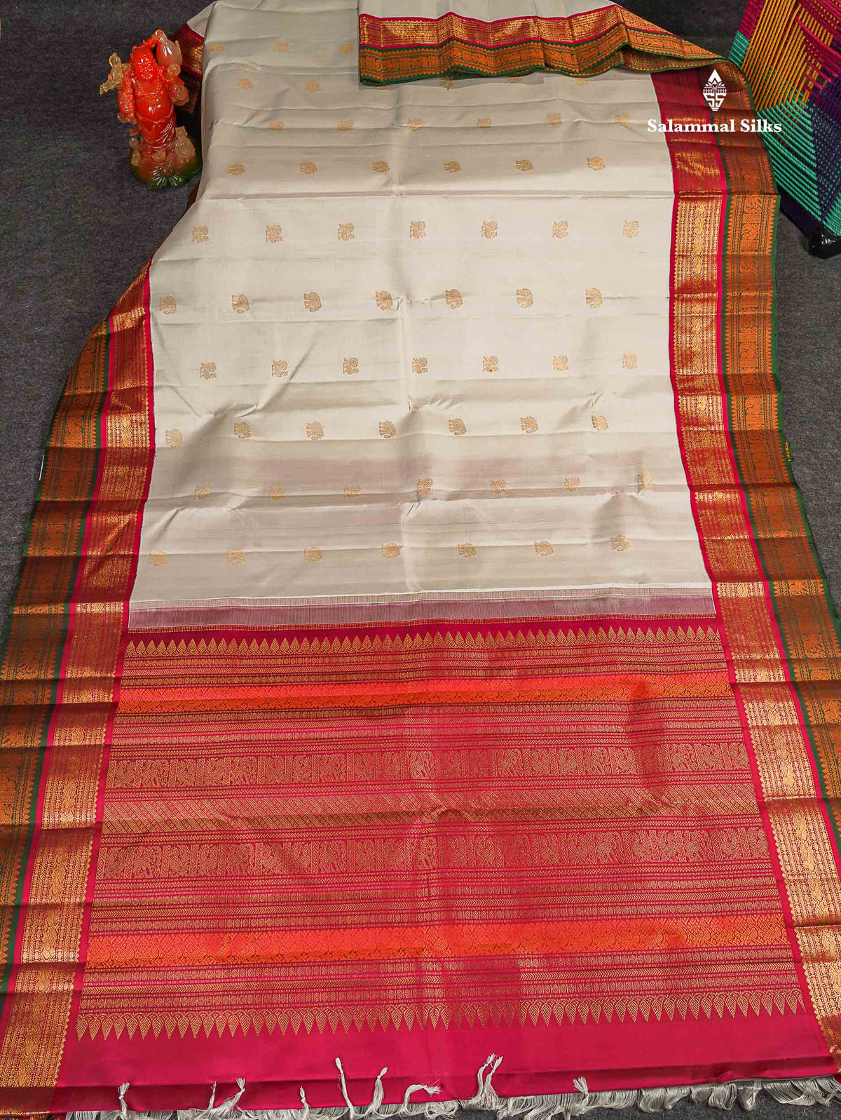 Korvai Pure Kanjivaram Silk Saree - Half White Colour Body With Traditional Zari & Thread Border
