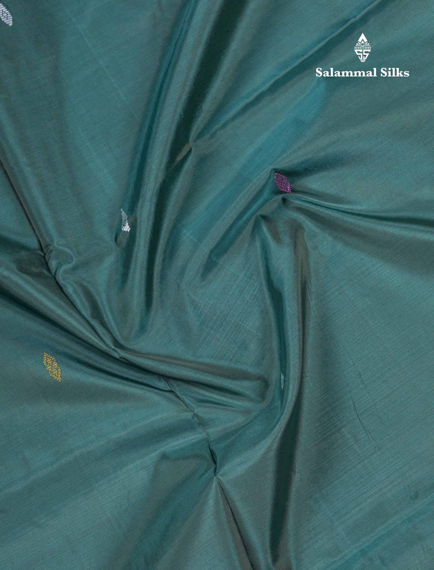 Green Shade Thread work Buttas Banana Pinth Saree (Vaazhainaar Pattu) With Contrast Parrot Green Blouse