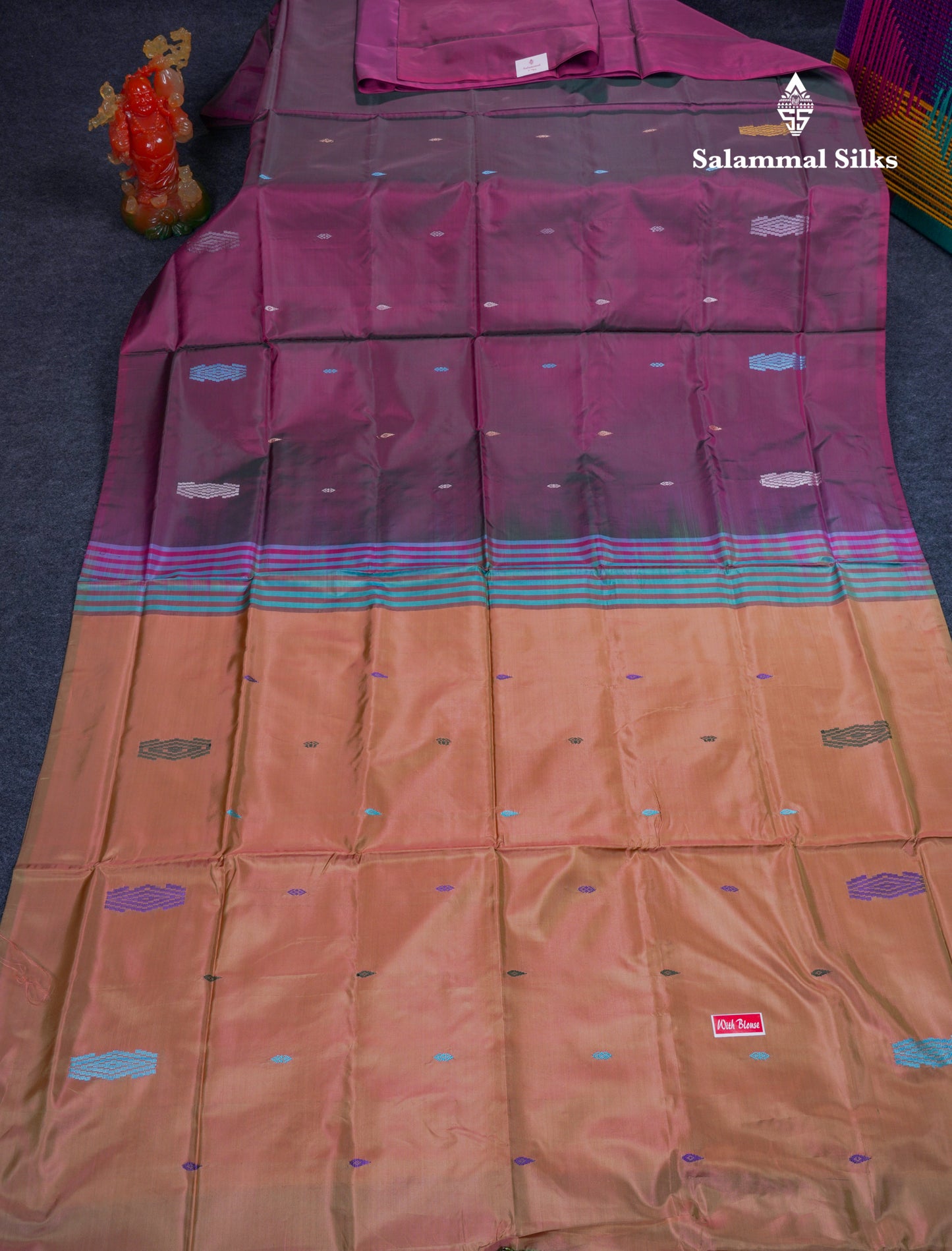Magenta Thread work Buttas Banana Pinth Saree (Vaazhainaar Pattu) With Contrast Brown Blouse