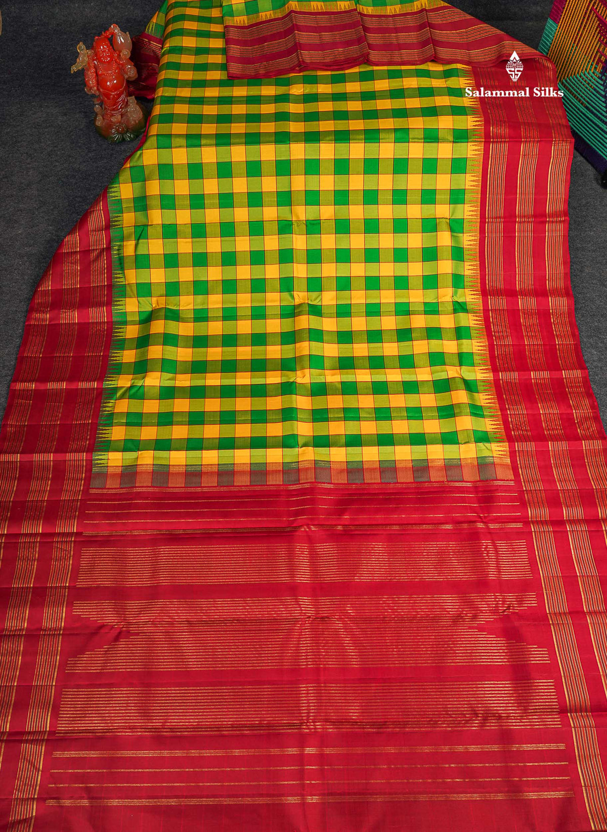 Pure Kanjivaram Silk Saree - Paalum Pazham Checks With Redish Maroon Long Border