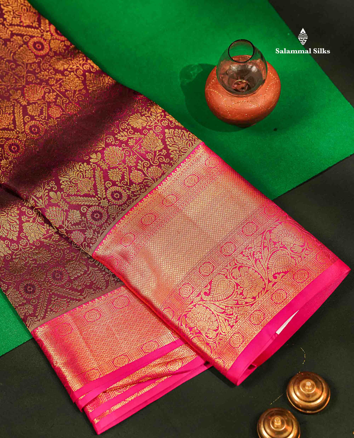 Beautiful Dark Magenta Bridal Pure Kanjivaram Silk Saree With Contrast Magenta Pink Traditional Evening Morning Border
