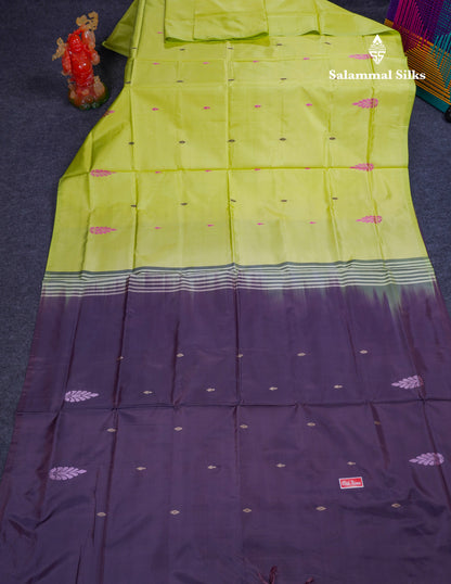 Light Parrot Green Thread work Buttas Banana Pinth Saree (Vaazhainaar Pattu) With Contrast Dark Violet Blouse