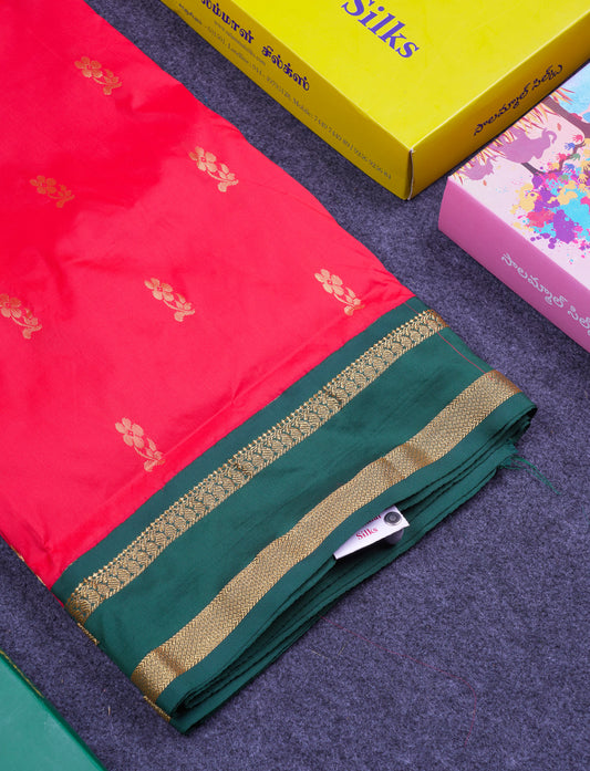 9.5 Yards Semi Silk Saree Chilly Red with Contrast Bottle Green Traditional Rettapet Border