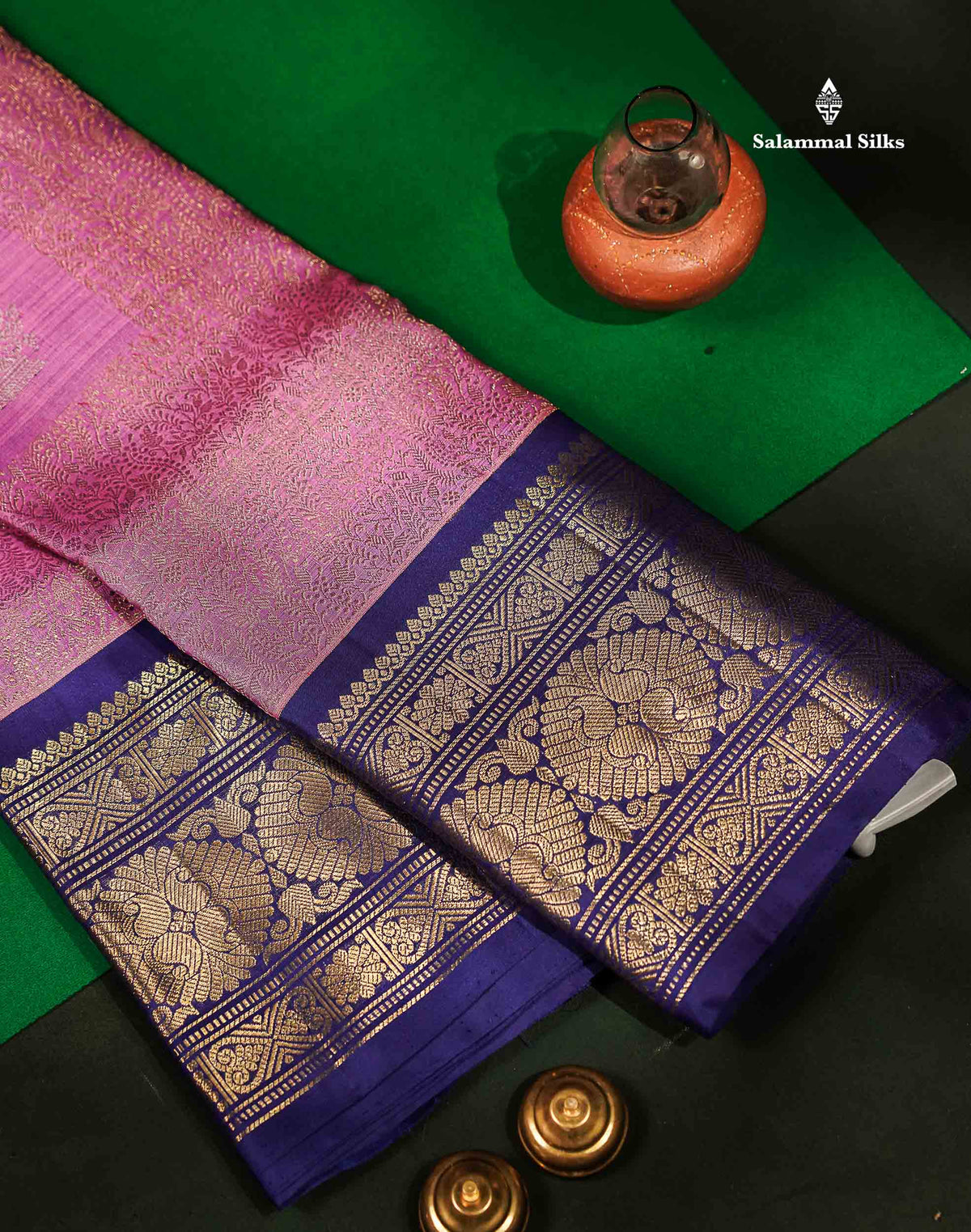 Beautiful Pastel Violet Bridal Pure Kanjivaram Silk Saree With Contrast Navy Blue Traditional Border