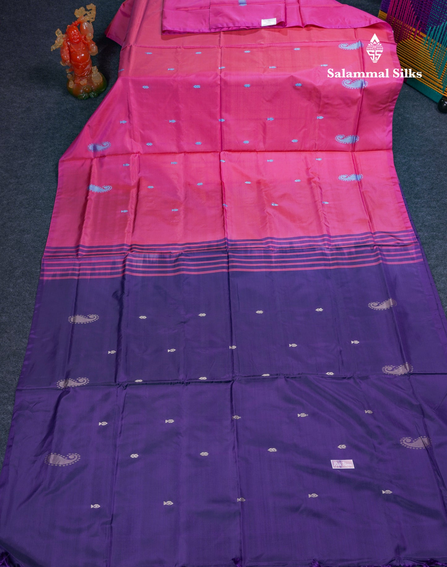 Pink Thread work Buttas Banana Pinth Saree (Vaazhainaar Pattu) With Contrast Violet Blouse